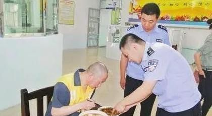 死刑犯被枪决前一晚都不睡觉吗,死刑犯的最后一天时间安排